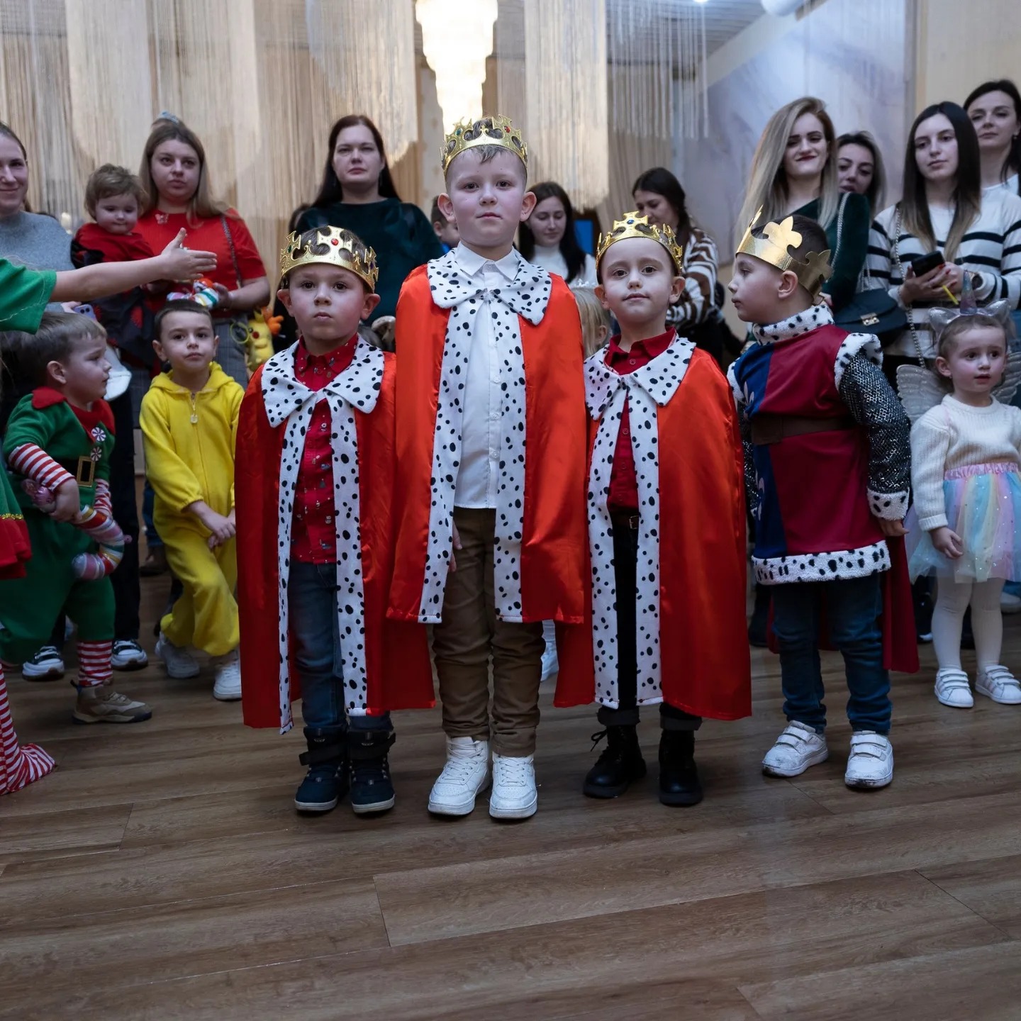 gallery_photo